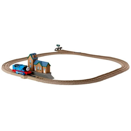 Thomas & Friends TrackMaster Thomas at the Station Play Set