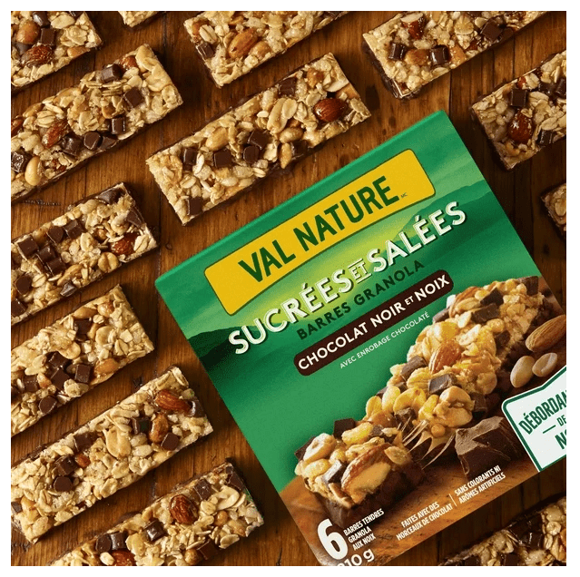 Nature Valley Granola Bars, Sweet and Salty Nut, Dark Chocolate, 6 Bars, 210g (4 Pack)