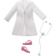 thumbnail image 2 of Poupée Barbie Docteur, 2 of 7
