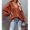 thumbnail image 2 of Blusa LAMISSCHE sexy de satén de gasa con cuello en V para mujer, 2 of 5