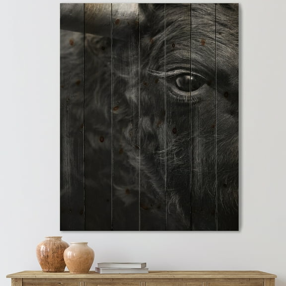 Designart 'Close Up Of Eye Of A Bull' Farmhouse Print on Natural Pine Wood