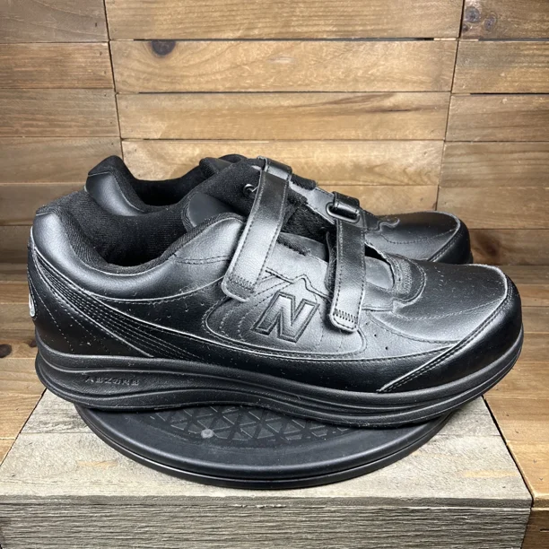 New Balance 577 Mens Sz 12.5 4E White Hook & Loop Casual Shoes Sneakers Leather