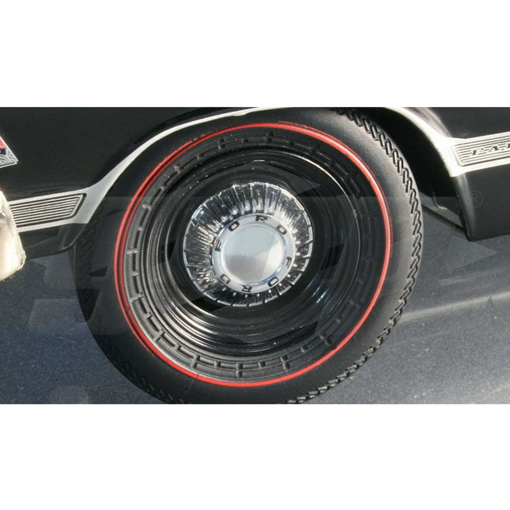 Steel Wheel and Tire Set of 4 with Dog Dish Hubcap Pack 1/18 by GMP