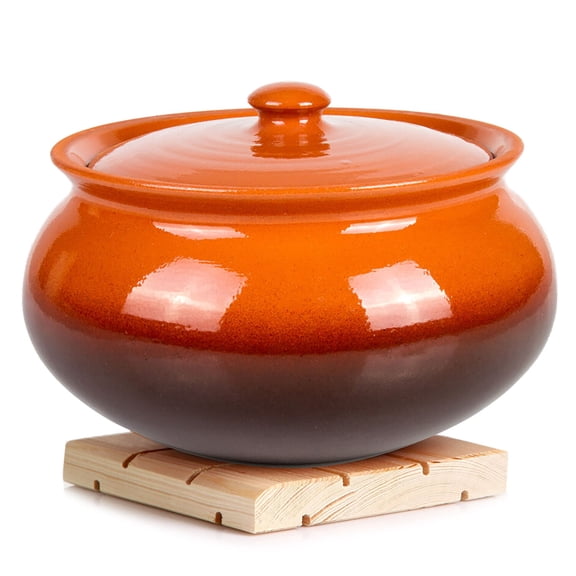 STP GOODS Traditional Natural Clay Stoneware Soup Tureen with Lid and Wooden Trivet 2.6 Qt (2.5 L) Handmade Oven Cooking Pot Casserole Tureen Stoneware Clay Pot Clay Cookware