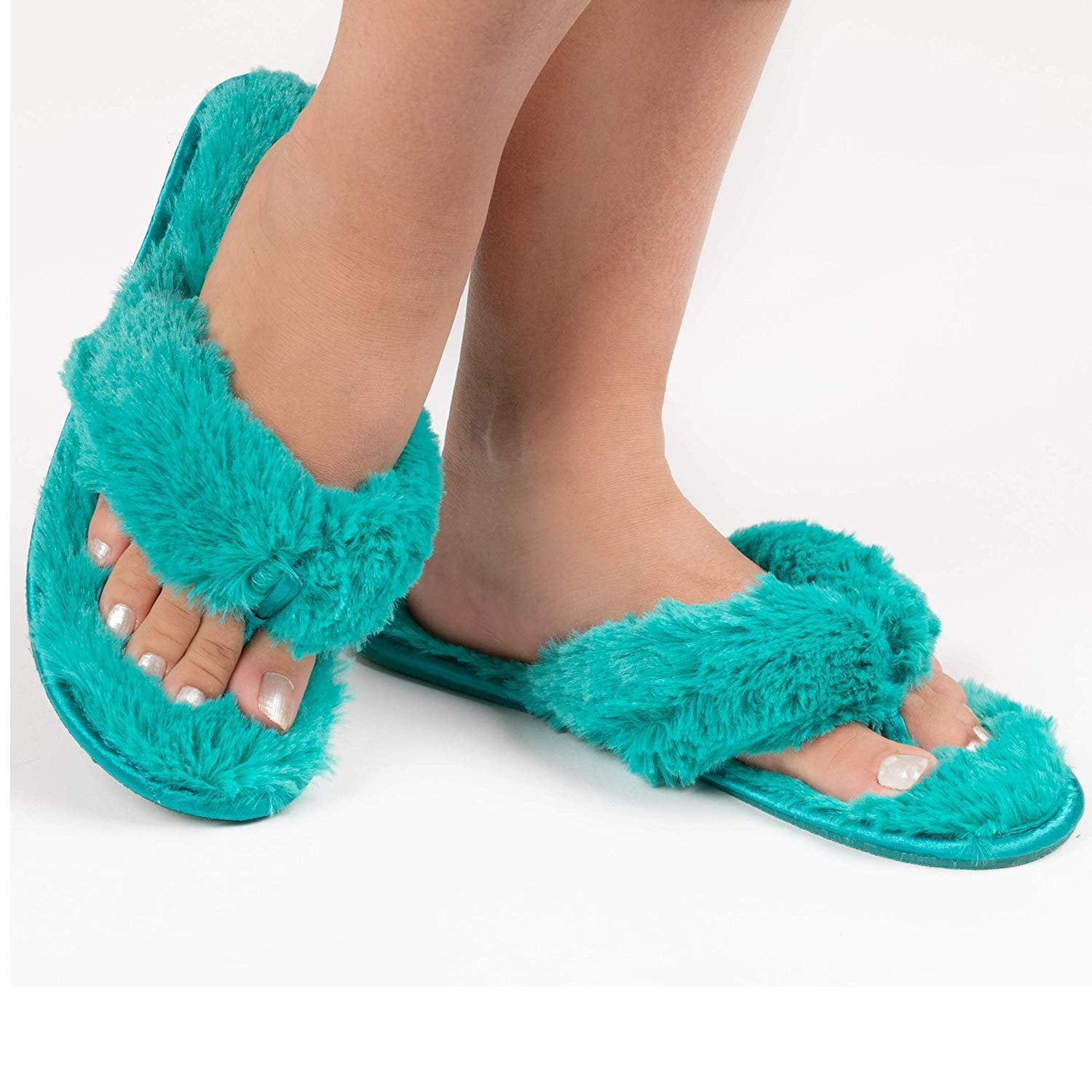 Fuzzy flip flop house shoes deals