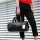 thumbnail image 4 of Bolsa de equipaje de viaje con cremallera portátil, maleta deportiva para gimnasio, organizador de lavandería, bolsa para zapatos, soporte para Envolturas para manijas de equipaje Pequeña Minnieouse AP014692-02, 4 of 6