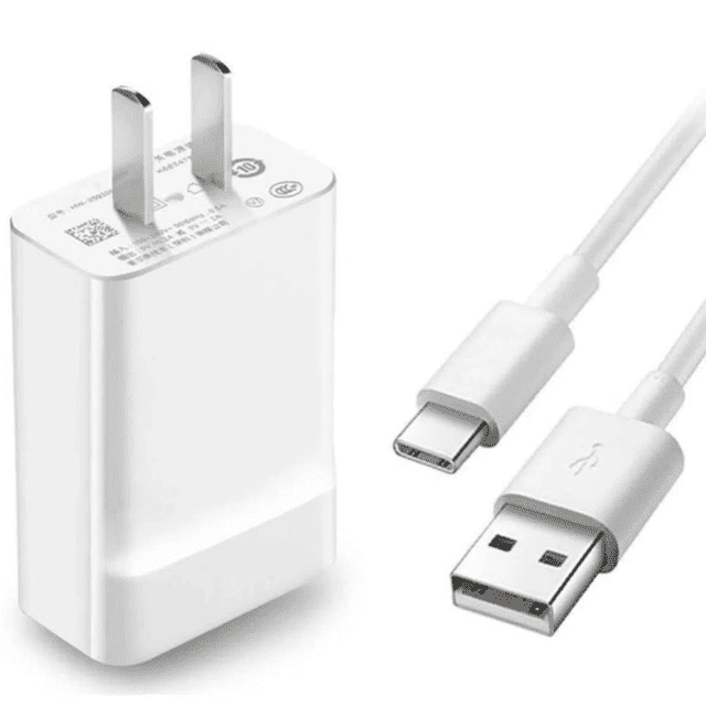 Cargador Homologado + Cable USB-C Reacondicionado