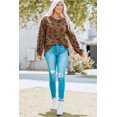 thumbnail image 4 of ABPHQTO Top suelto con cuello en V y abertura lateral con estampado de leopardo para mujer, 4 of 5