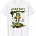 thumbnail image 1 of Hang in There It Gets Worse | Camiseta sarcástica de humor de cocodrilo, 1 of 2