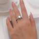thumbnail image 1 of Anillo de plata de ley S925 con incrustaciones de circonitas de colores, diseño de nicho para mujer, joyería de plata de lujo ligera y de alta gama, 1 of 3