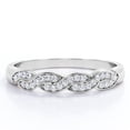 thumbnail image 1 of JeenMata Alianza de Boda con Diseño Infinito de Canal Pavé de Corte Redondo de 0,25 Quilates en Baño de Oro Blanco de 18 K sobre Plata, 1 of 5