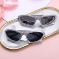 thumbnail image 2 of Retro Geometric Sunglasses: Trendy Street Style UV400 Protection for Sports, Fashion, Travel, and Driving, 2 of 4