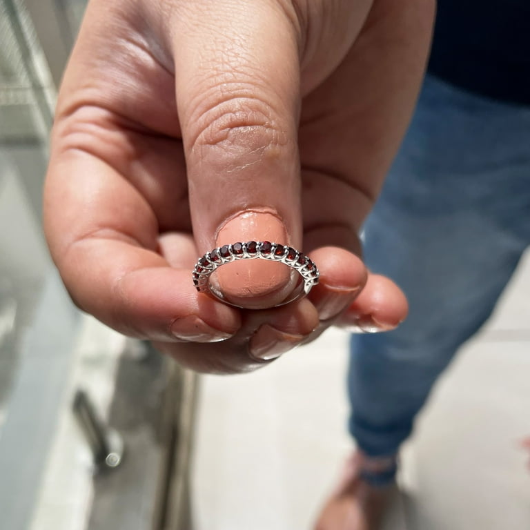 Garnet band outlet ring white gold