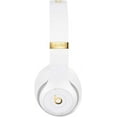 thumbnail image 2 of Casque d'Écoute Circum-Auriculaire Sans Fil à Réduction de Bruit Restored Beats Studio3 - Puce W1, Bluetooth Classe 1, 22 Heures d'Écoute, Microphone Intégré - (Blanc), 2 of 10