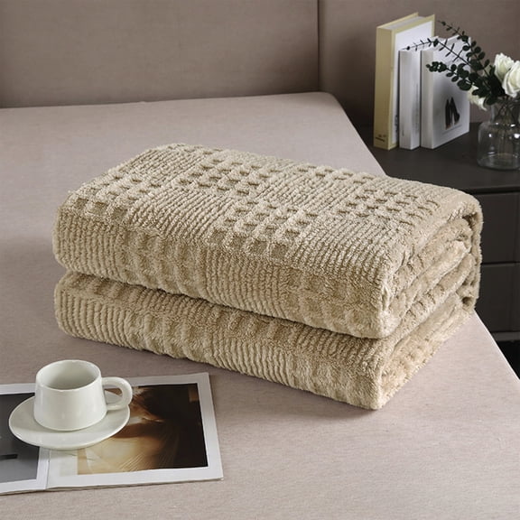 Skegnu Fleece Throw Blanket Throws Sofa Breathable Fuzzy Blanket for All Seasons Couch Bed Home Decor Office Machines Washable Twin Size Lightweight Fleece Blanket 150x200cm