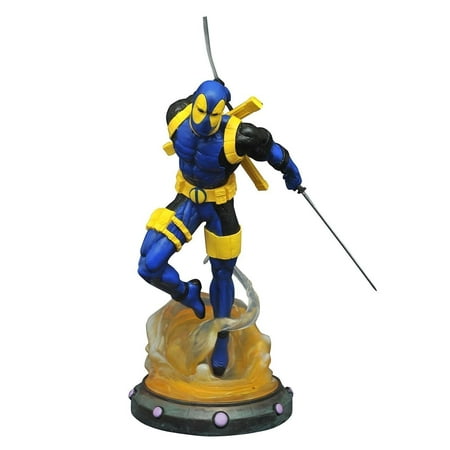 Diamond Select Toys Marvel Gallery: Deadpool (Blue X-Men Costume) PVC Figure