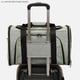 thumbnail image 5 of Bolsa de transporte para mascotas, portátil, transpirable, plegable, para gatos, perros, viajes al aire libre, bolso de mano con cremalleras de seguridad, S, azul, 5 of 5