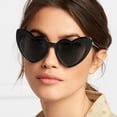 thumbnail image 3 of enqiretly Lunettes de Soleil Cœur Pêche Femmes Mode Anti-UV Lunettes de Protection des Yeux Cadre en Plastique, 3 of 6