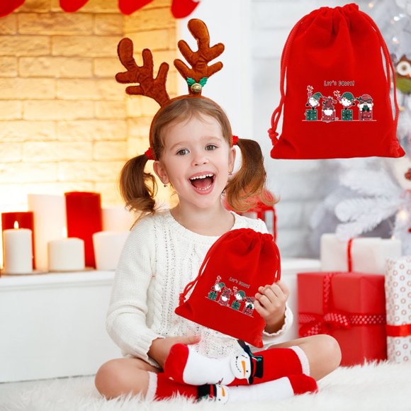 Meitianfacai Christmas Flannel Bag Christmas Apples Candy Packaging Bag Christmas Gift Bag Drawstring Bag Flannel Small Bag With Drawstring 7.87x5.91in