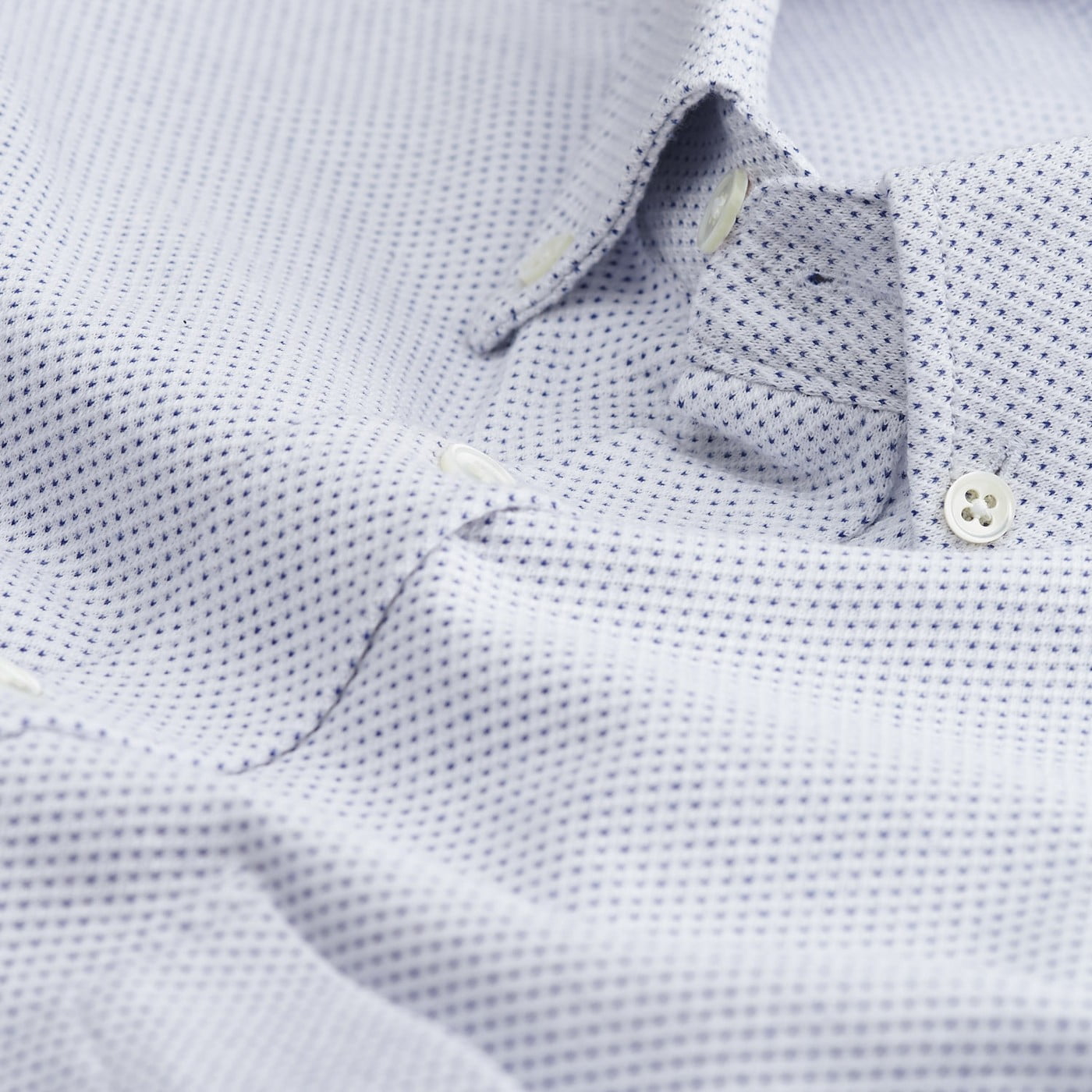 Gant Diamond G Men's Fitted Knitted Piqaue Texture Button Down Shirt  (3050212), Medium, White 