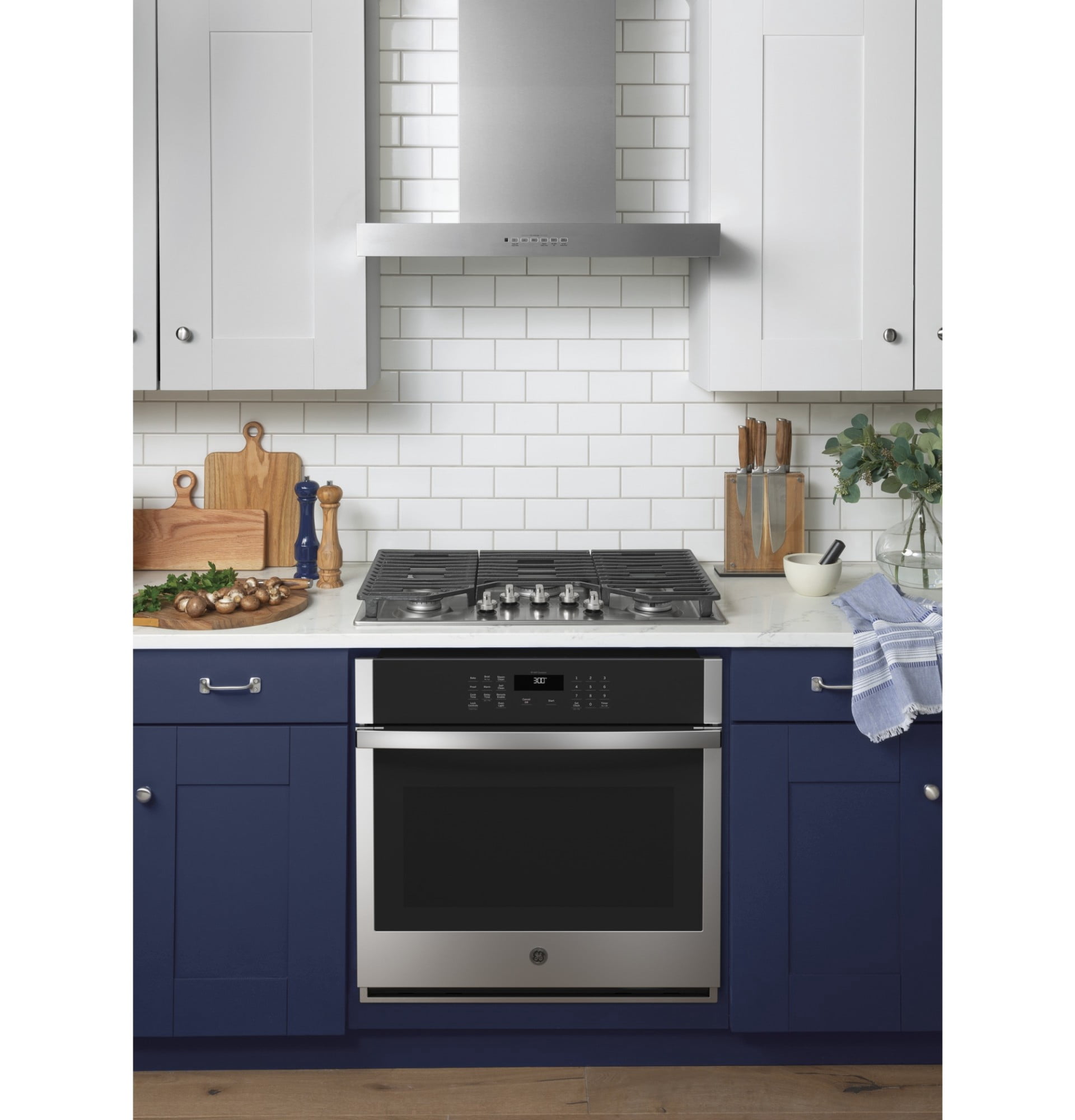GE UVW8301SLSS 30 inch Stainless Convertible Range Hood