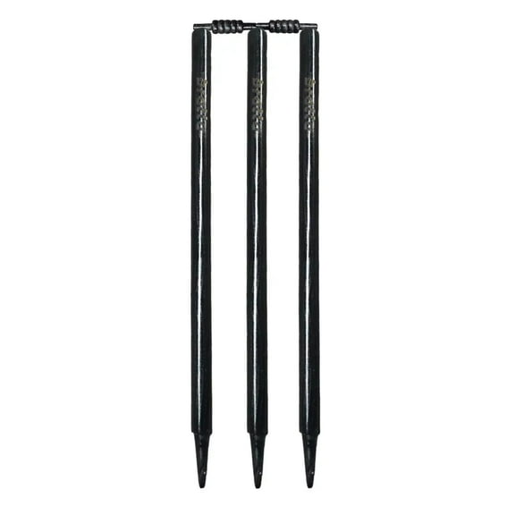 Bratla Cricket wickets with bails - Cricket Stumps Made of Wood, Set of 3 Stumps for Cricket with 2 bails, T20 Cricket Wicket, Cricket Stumps (Black)