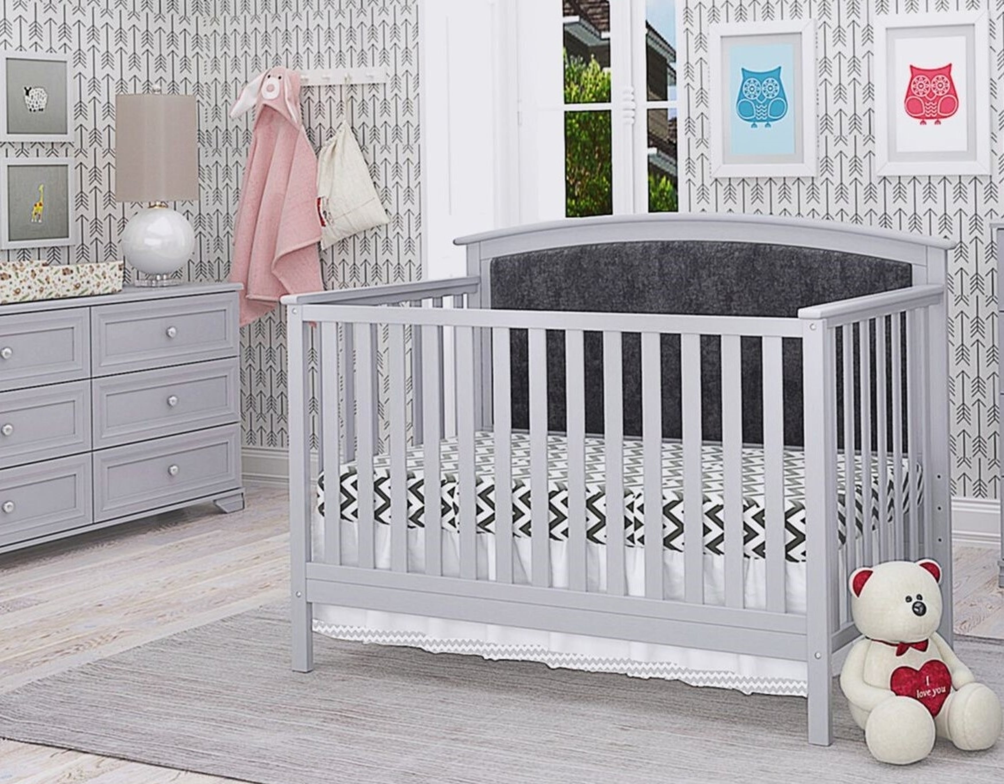 Bentley Upholstered 4in1 Convertible Crib