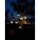 thumbnail image 5 of Faroles solares para exteriores, luces decorativas con efecto de llama parpadeante para jardín y patio, impermeables, faroles colgantes con energía solar que se encienden automáticamente por la noche, 5 of 8