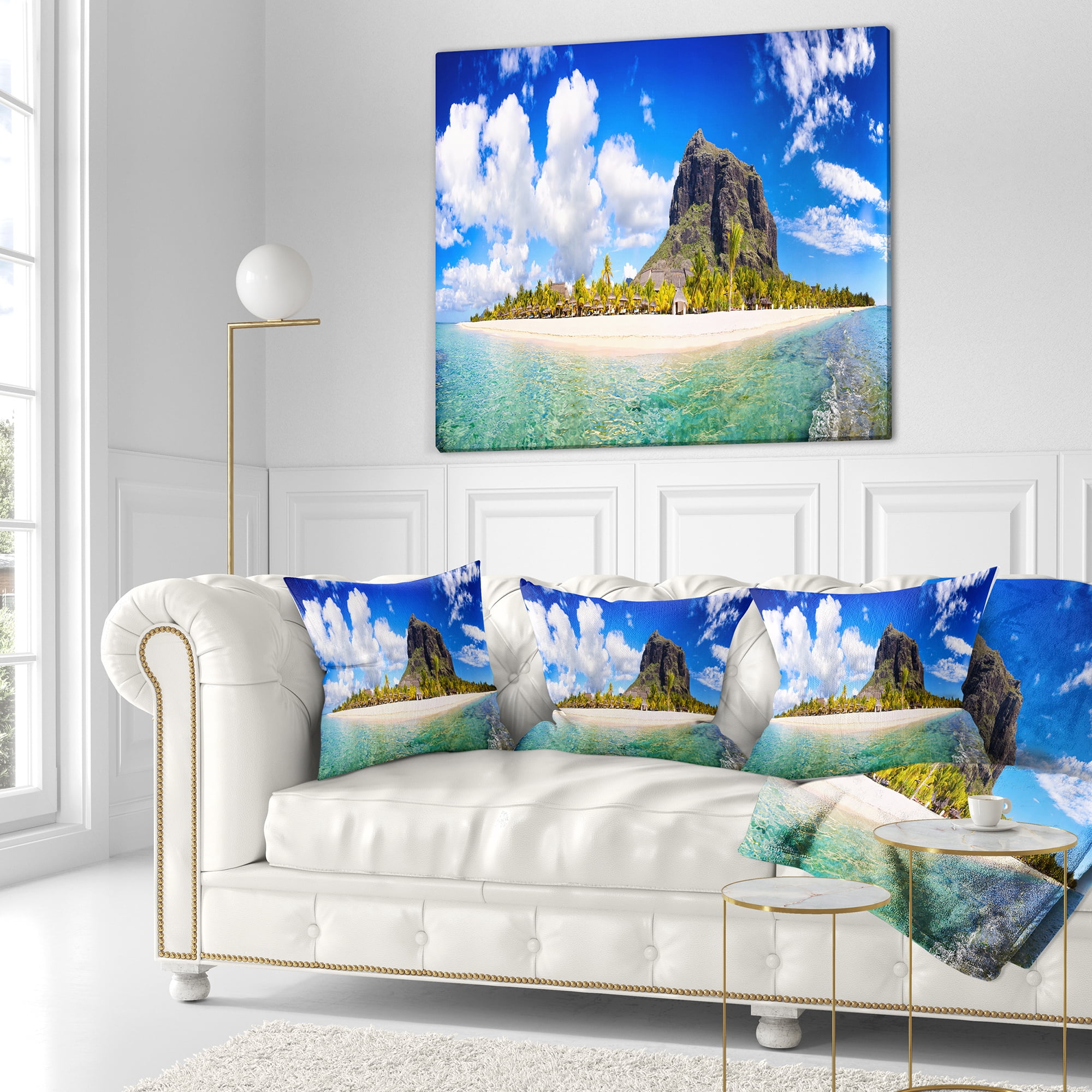 Designart Mauritius Beach Panorama - Photography Throw Pillow - 18x18