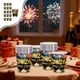 thumbnail image 1 of Vajilla para fiesta de Año Nuevo en negro, dorado y colorido | Platos, vasos y servilletas desechables de papel de 18 y 23 cm | Diseño temático 2026, 1 of 6