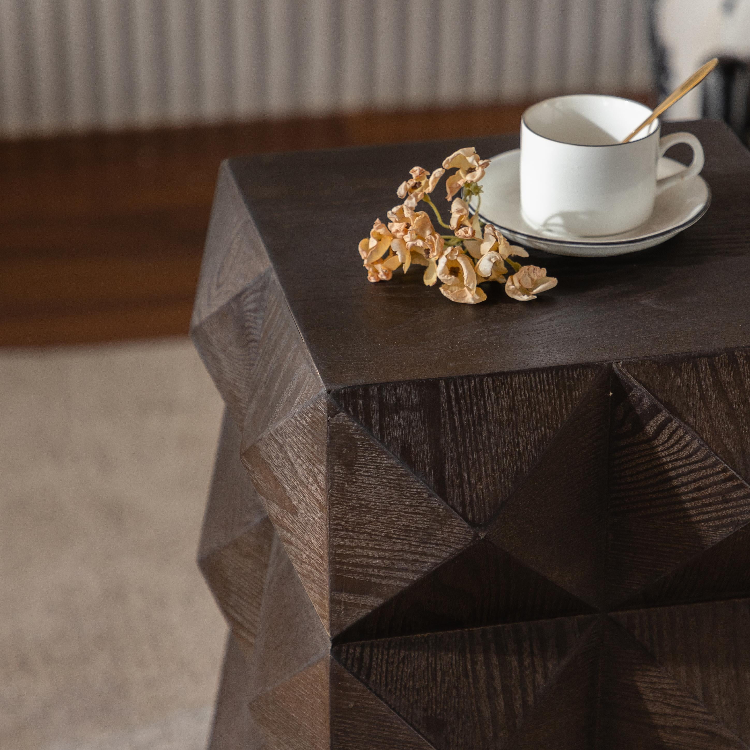 Three-dimensional Embossed Pattern Design Retro Side Table,Retro Wooden Nightstand, Height 23.62", Natural