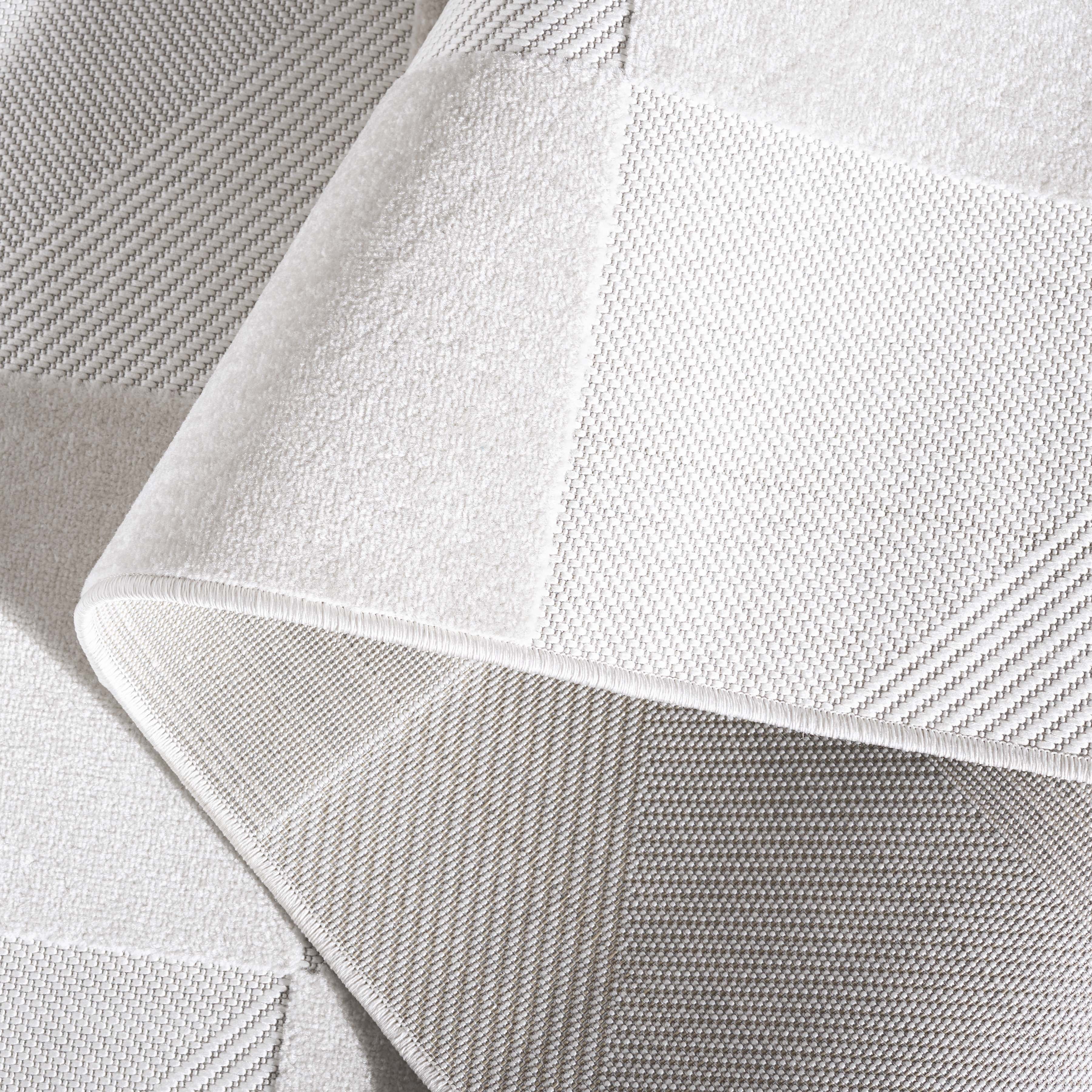 SAFAVIEH Stella Baldwin Checkered Indoor/Outdoor Area Rug, Ivory, 8'2" x 10'