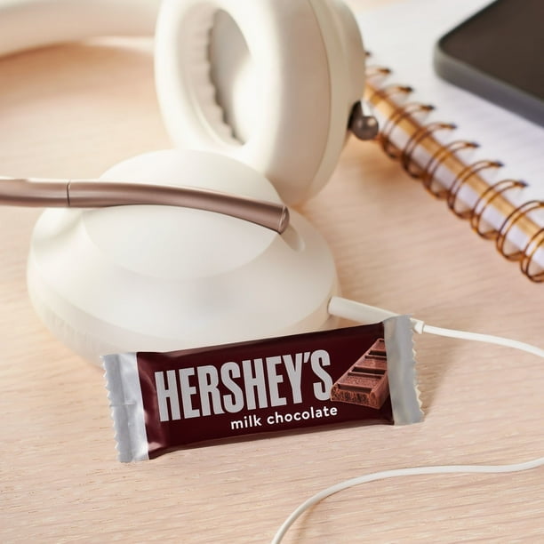 Hershey's Milk Chocolate Snack Size Candy, Bag 10.35 oz-3Pack
