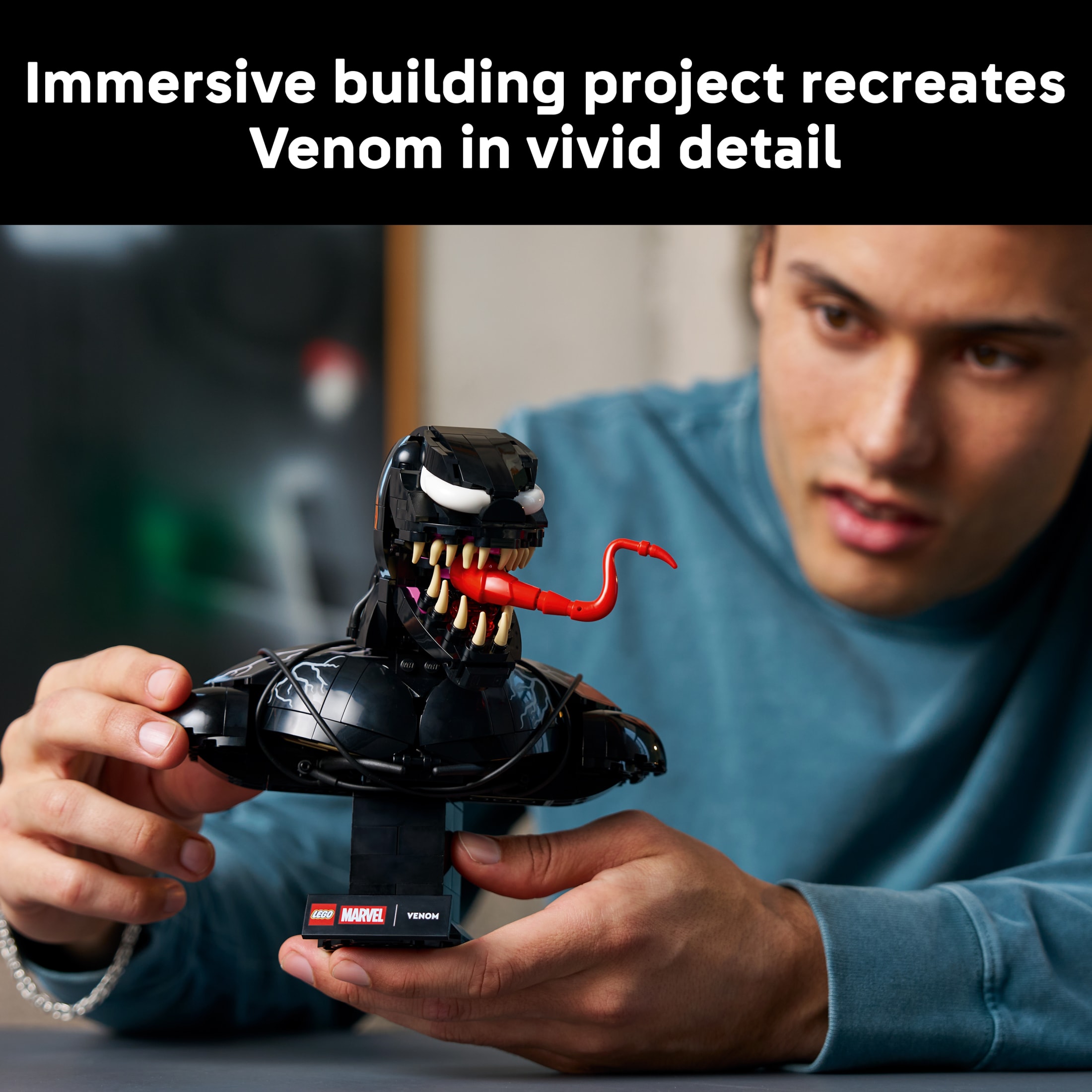 LEGO Marvel Busto de Venom - Set de Construcción Coleccionable para Adultos, Mayores de 18 Años - Decoración para Oficina en Casa, Escritorio o Estante - Con Minifigura de Venom - Regalo para Hombres y Mujeres - 76356 4