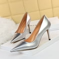 thumbnail image 2 of Zapatos de tacón alto profesionales, delgados y sexys, con punta puntiaguda y boca baja de cuero lacado brillante estilo mujer, 2 of 5