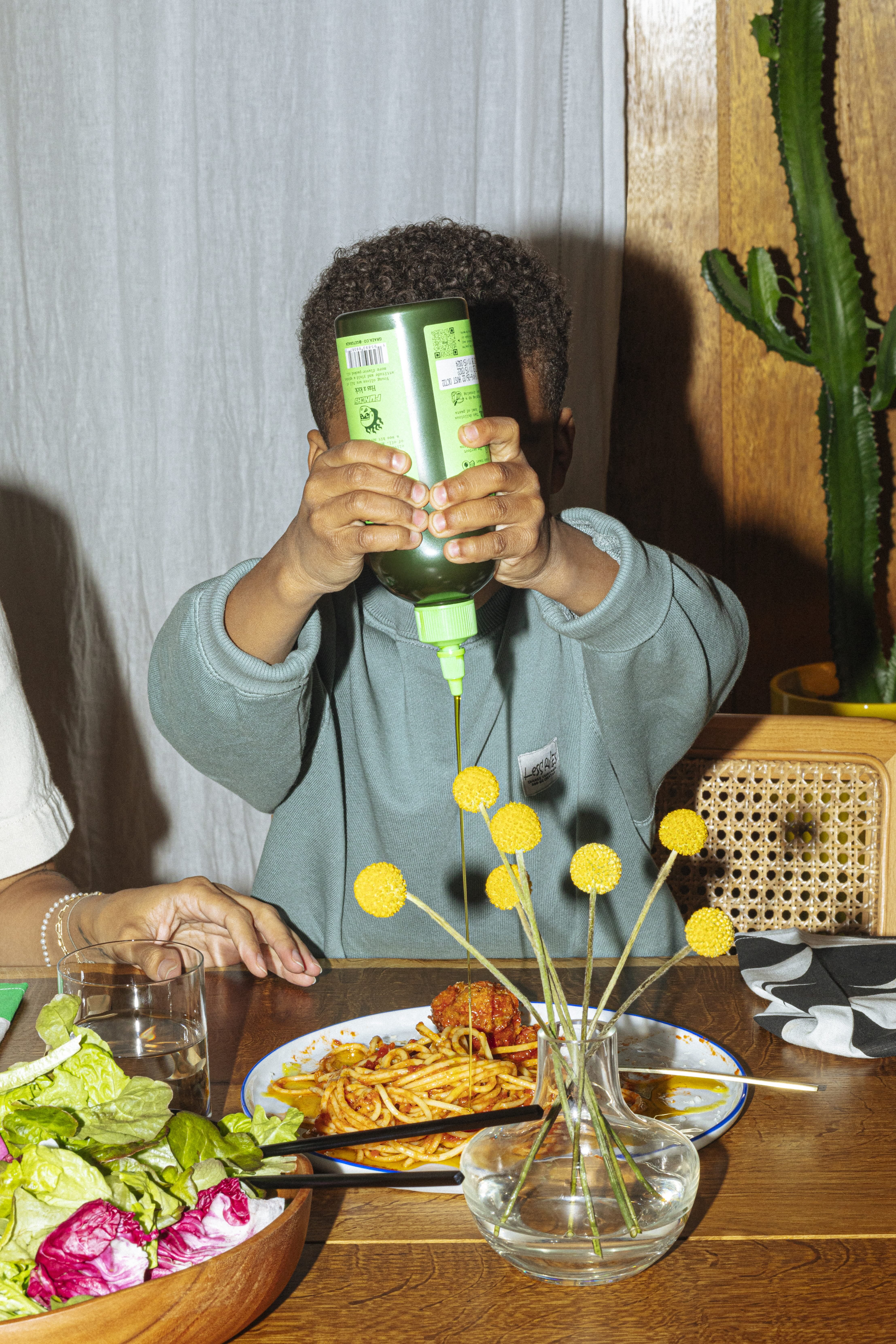 Graza Drizzle Extra Virgin Olive Oil Squeeze Bottle for Finishing, 500ml