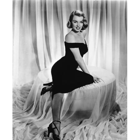 Marilyn Monroe wearing an evening dress Photo Print - Walmart.com