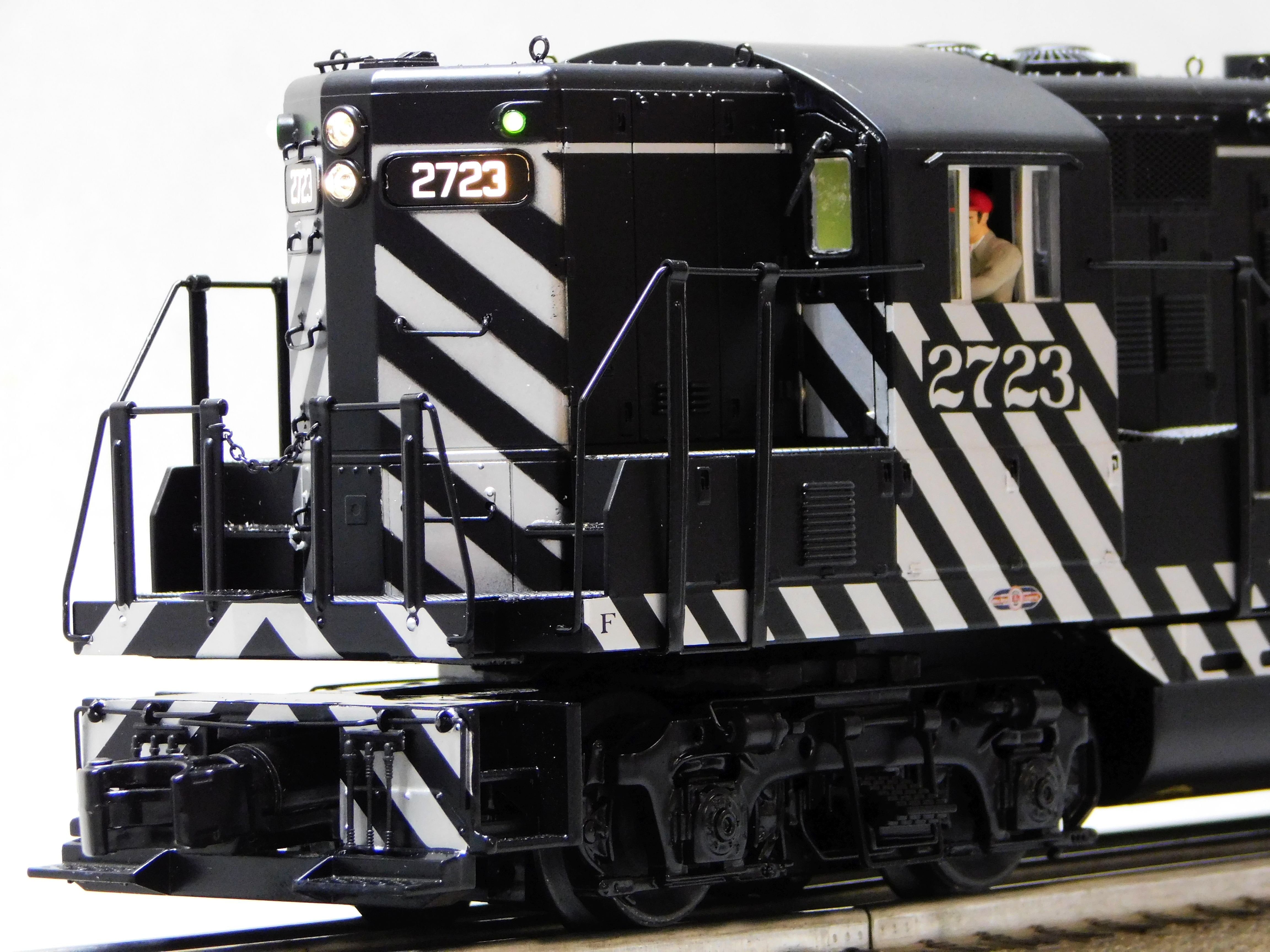 MTH PREMIER SANTA FE GP7 #2723 DIESEL ENGINE W/PROTO 3 O GAUGE TRAIN 20-29055-1