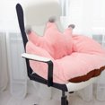 thumbnail image 4 of Cojín de asiento grueso con forma de corona, cálido y de felpa para el invierno, para el hogar y la oficina (rosa), 4 of 6