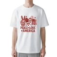 thumbnail image 1 of Camisetas divertidas del 4 de julio, camiseta de algodón suave con la bandera de Estados Unidos y el lema "Paz y amor por América" para parques y camisetas de verano., 1 of 5