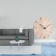 thumbnail image 2 of Escultura creativa con gestos de manos y reloj de pared de madera maciza fusionados para una decoración única en apartamentos, dormitorios, restaurant, 2 of 8