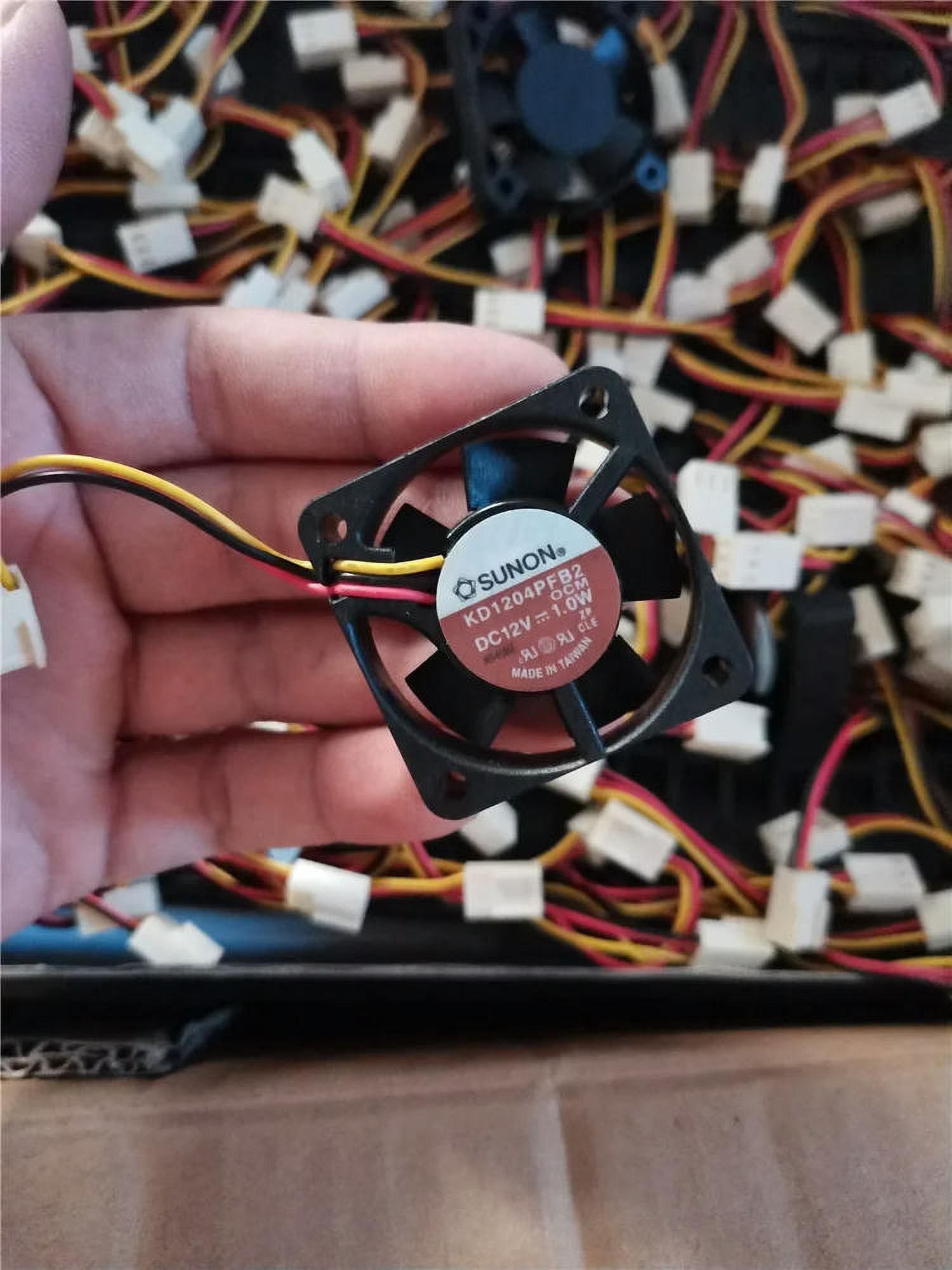 FOR 3PCS fan for MW-410M12S 4010L12C NF6 4010 12V KD1204PFB2 1W 4CM Three-wire cooling fan computer components cpu cooler