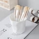 thumbnail image 5 of Portabrochas de maquillaje de boca grande, color blanco, con diseño plisado irregular para almacenamiento en el baño y el dormitorio, 5 of 8