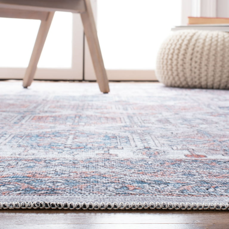 SAFAVIEH Washable Rug - Serapi Collection, 6'7 Round, Rust & Ivory, Slip Resistant