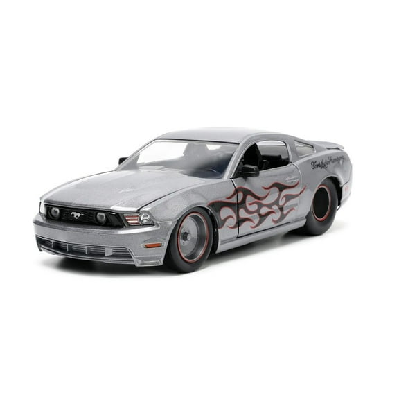 2010 Ford Mustang GT, Silver - Jada Toys 34039/4 - 1/24 scale Diecast Model Toy Car