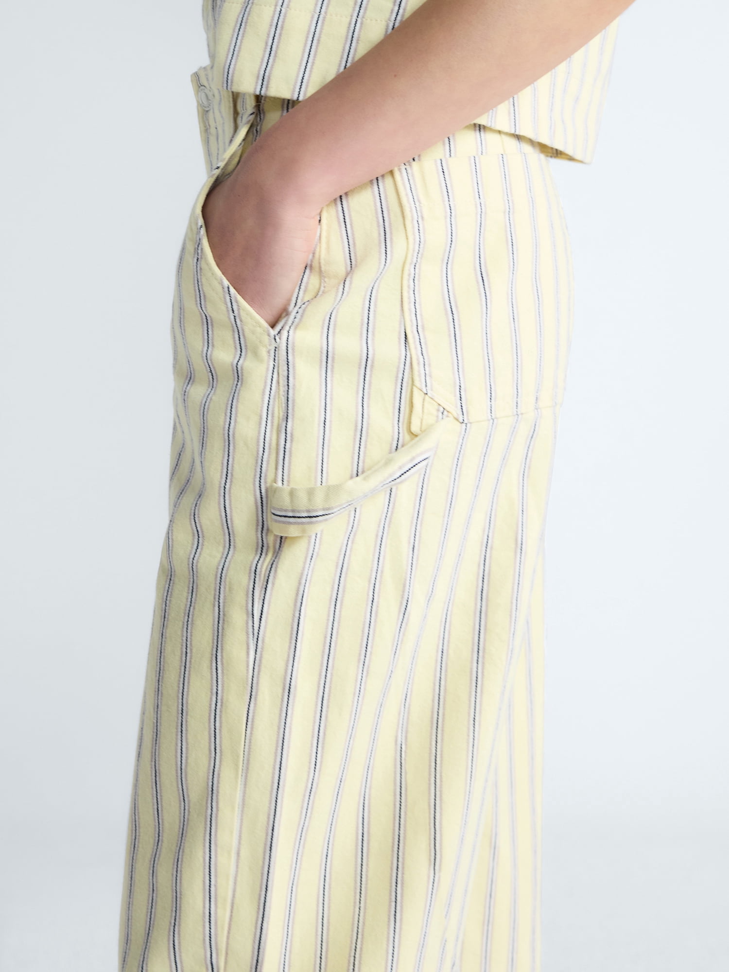 Free Assembly Women's Striped High Rise Cropped Barrel Jeans, 26" Inseam, Sizes 0-16