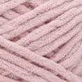 thumbnail image 2 of Bernat® Couverture™ #6 Fil de Polyester Super Volumineux 10,5oz/300g, 220 Yards, 2 of 10