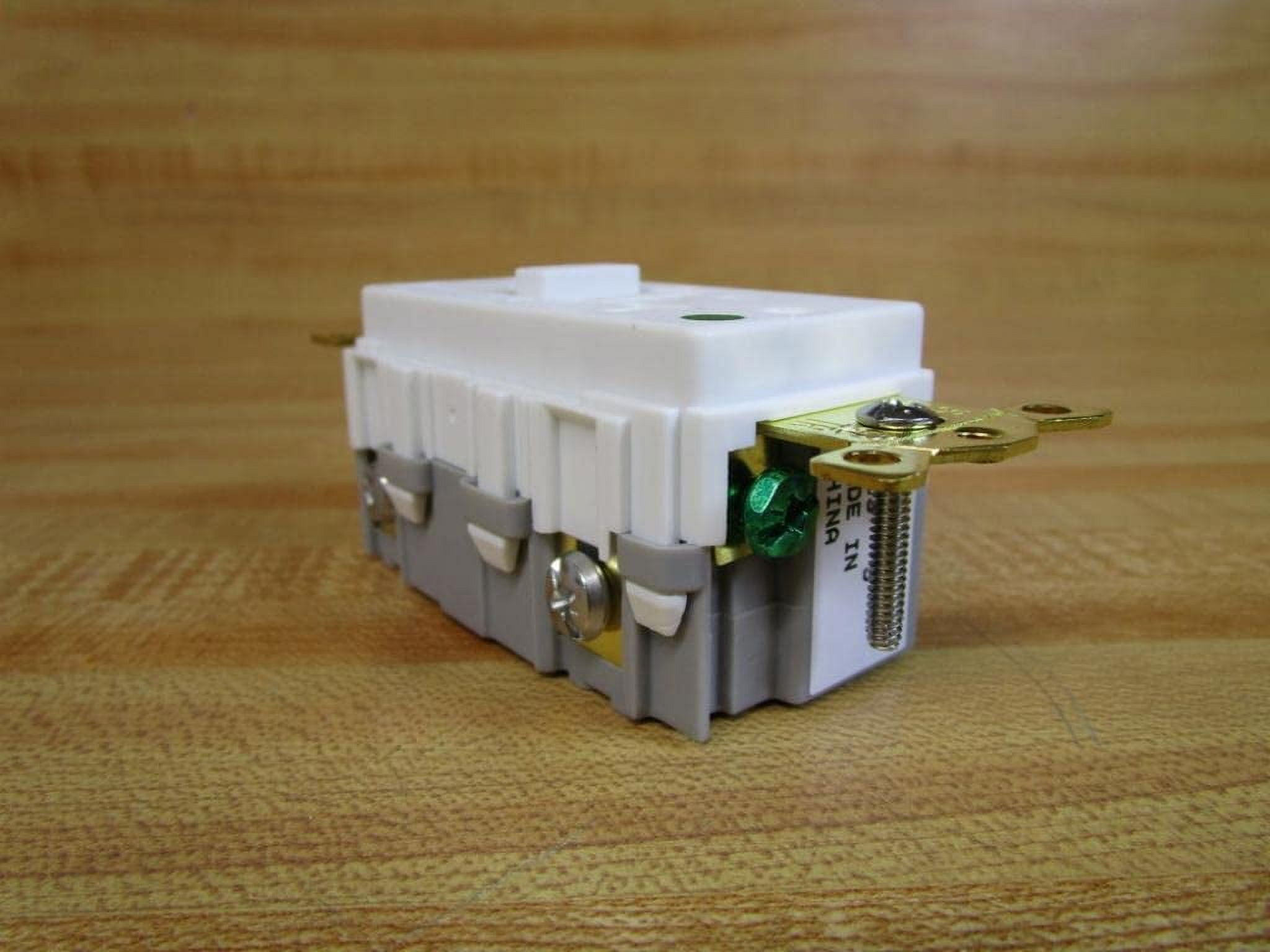 GFCI Receptacle, 20A, 125VAC, 5-20R, White GFRTW83W