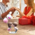 thumbnail image 4 of Figuras de resina con globo para decorar el salpicadero, regalo de amor perfecto para parejas, bonitos adornos de coche para parejas, 4 of 5