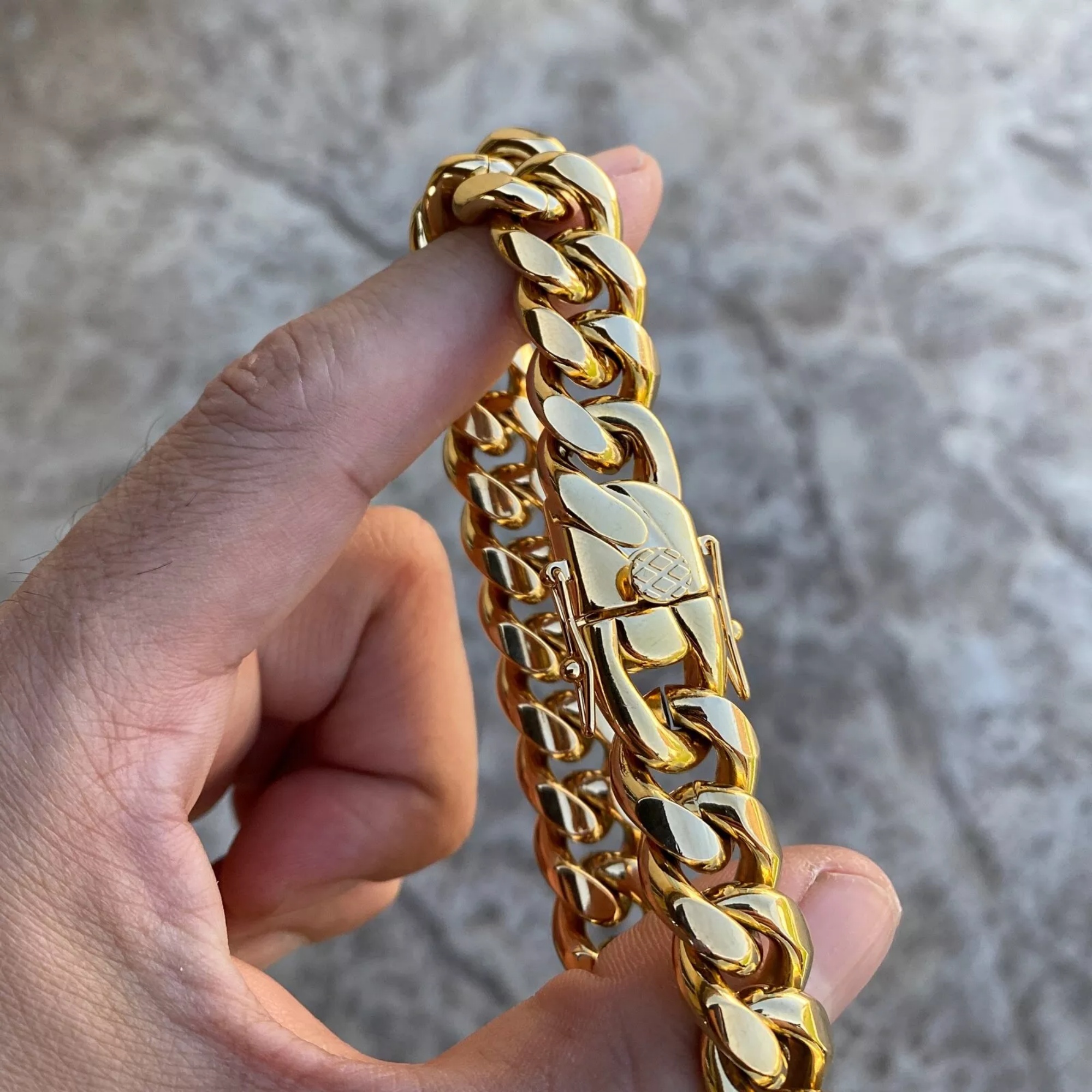 RapzGz Men’s 14mm Cuban Link Bracelet, Durable 18K Gold/Black/Rainbow/Silver Tone Stainless Steel Bracelet for Men & Women, Hip Hop Bracelets Chain, 8"-9.5" Ideal Gift for Him & Her.
